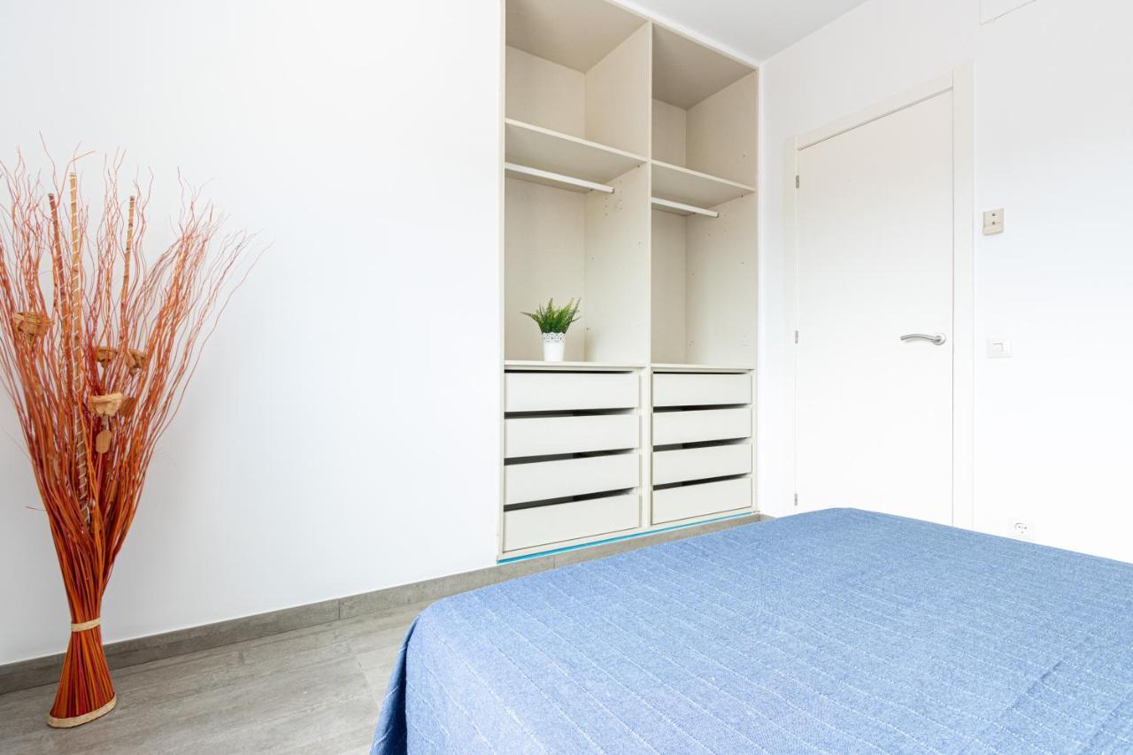 Goldhome - New House With Private Heated Pool, Parking, Wifi, Games Room Empuriabrava Eksteriør billede